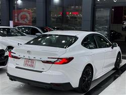 تۆیۆتا کامری